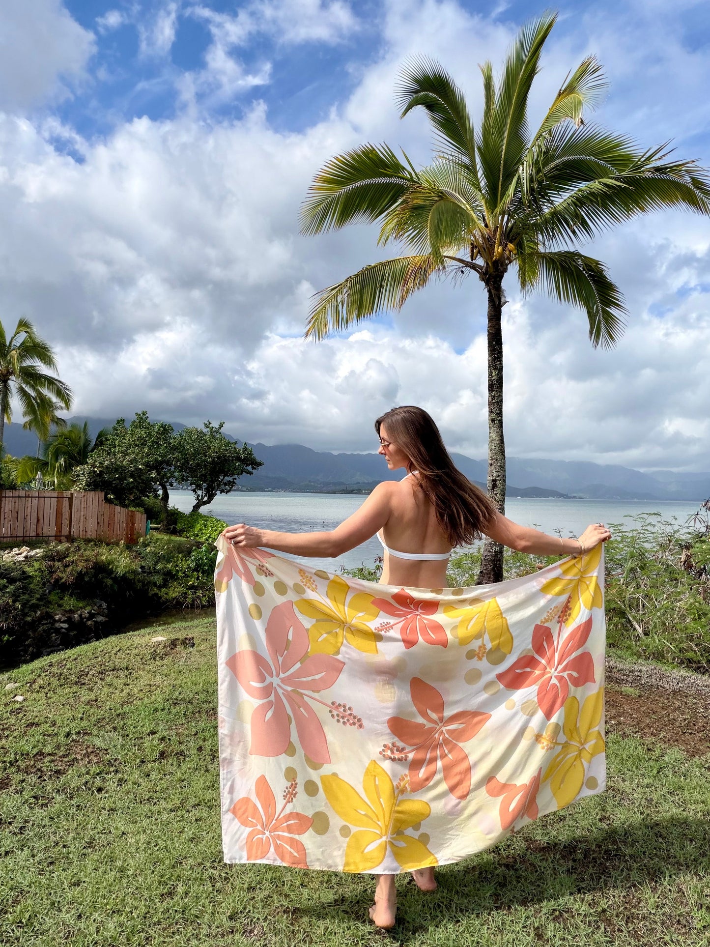 Sunrise Hibiscus Pareo