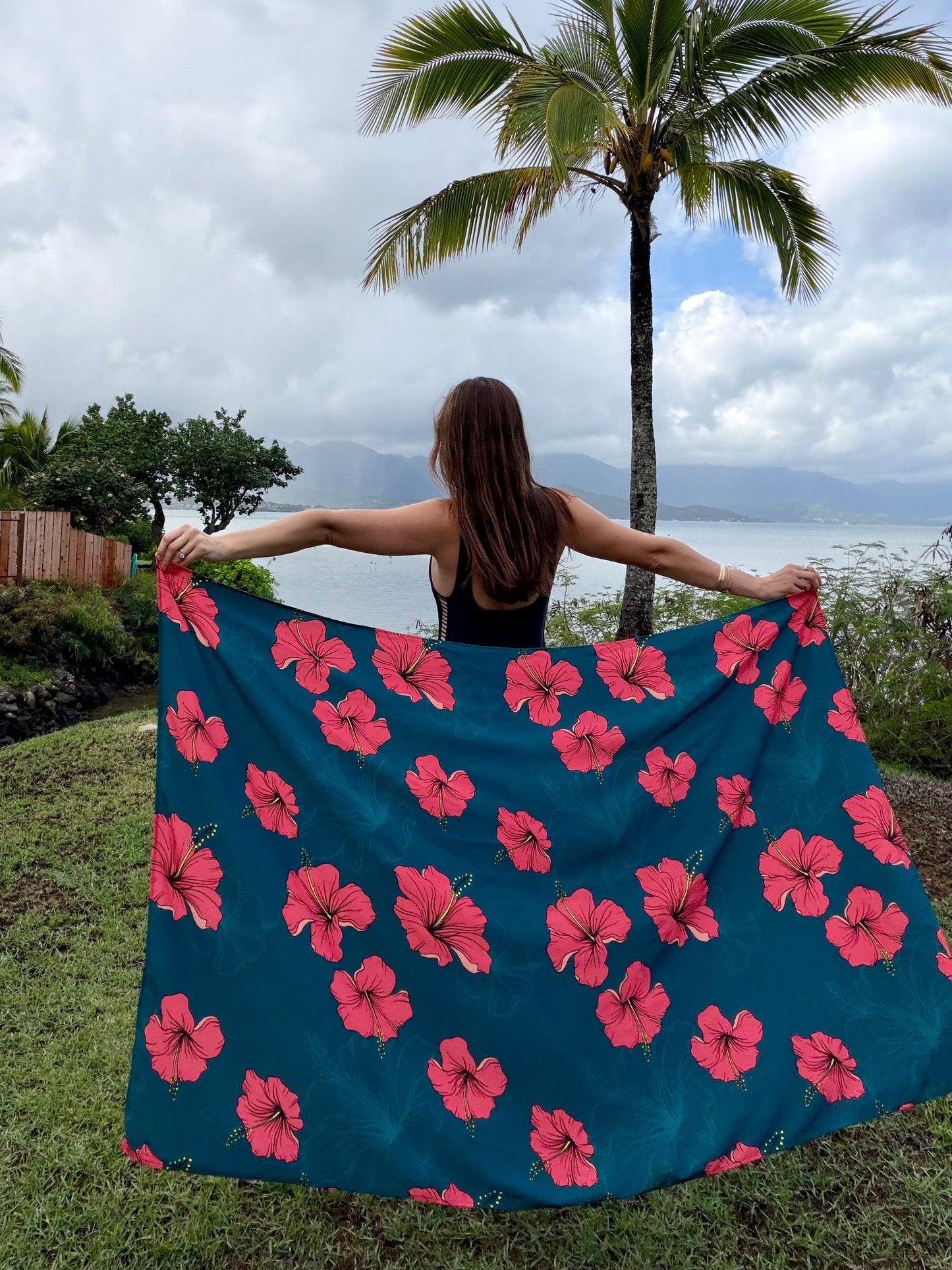 Midnight Hibiscus Pareo